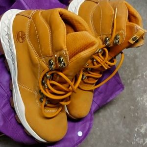 Men's timberlands